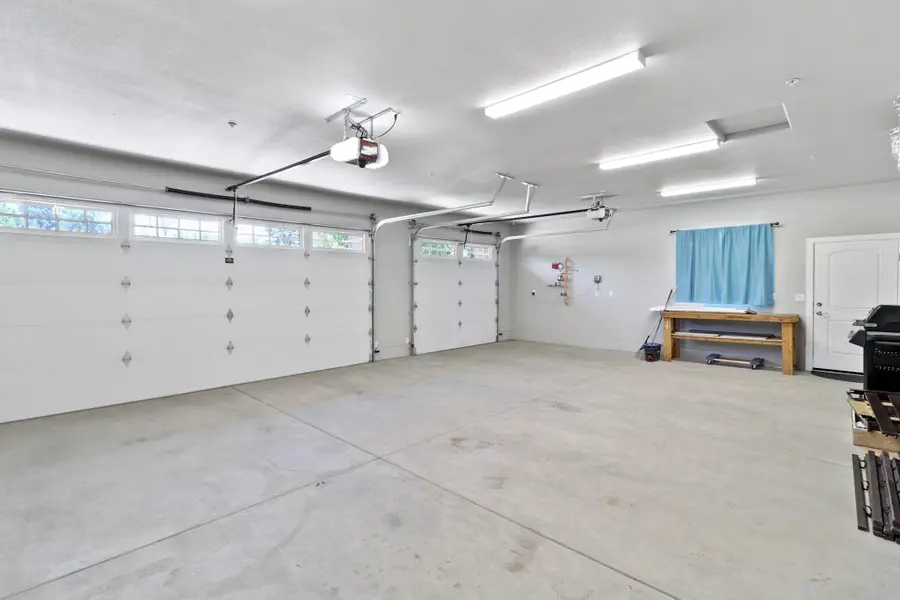 5317 Indianwood Drive, Redding, CA 96001 - #2