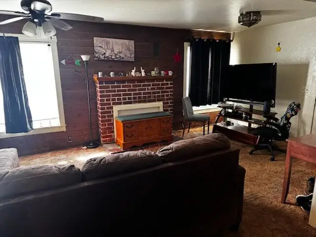 1785 Brigman Street, Anderson, CA 96007 - Image #3