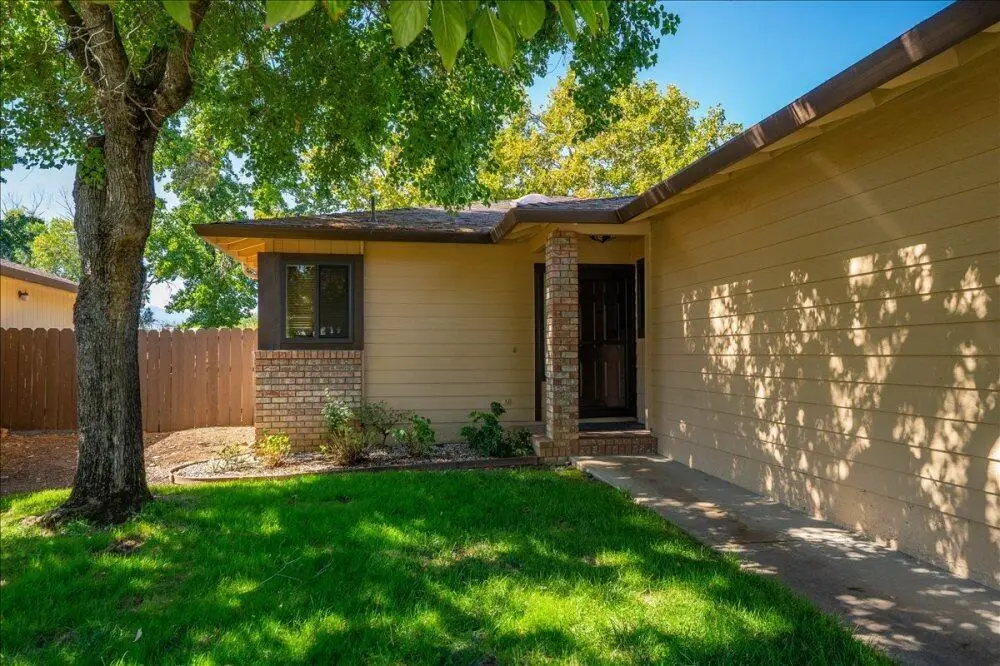 2048 Lazare Path, Redding, CA 96001 - #1