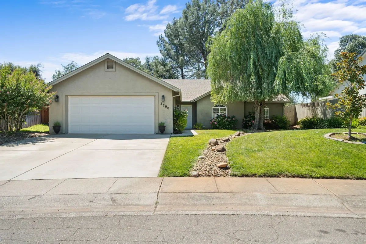 3790 Indio Way, Redding, CA 96002 - #1