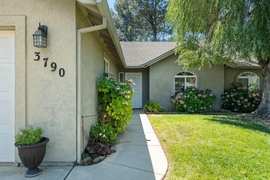 3790 Indio Way, Redding, CA 96002 - #2