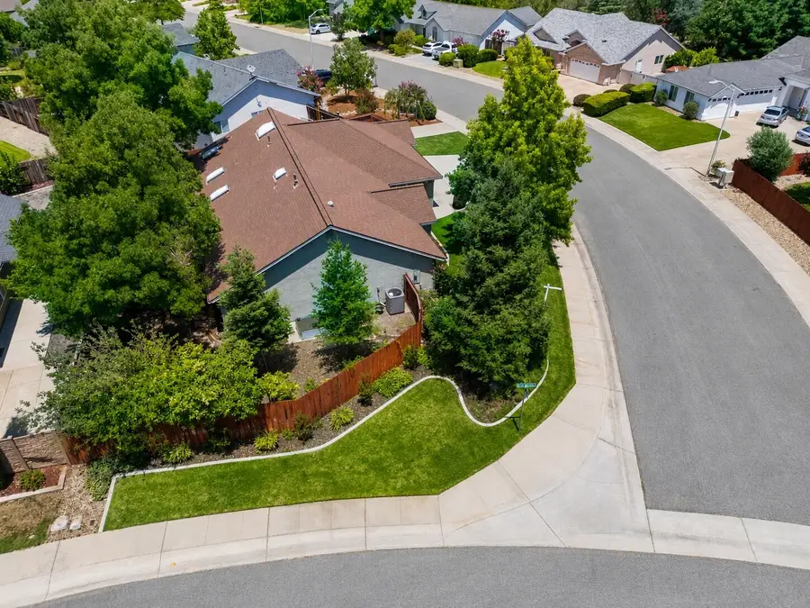 2910 Shadow Brook Lane, Redding, CA 96001 - #3