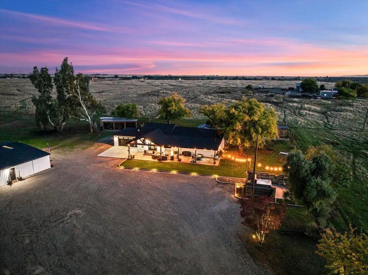 20050 Plains Drive, Red Bluff, CA 96080 - #1