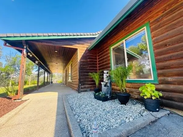 24555 California 299, Bella Vista, CA 96008