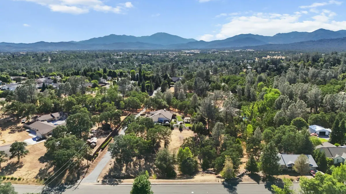 11632 Ridgewood Road, Redding, CA 96003 - #1
