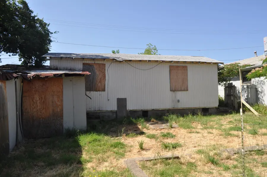 4098 Saint Patricks Avenue, Redding, CA 96003 - #3