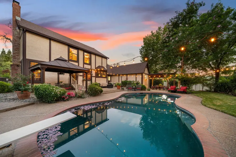 2990 Forest Hills Drive, Redding, CA 96002 - #3