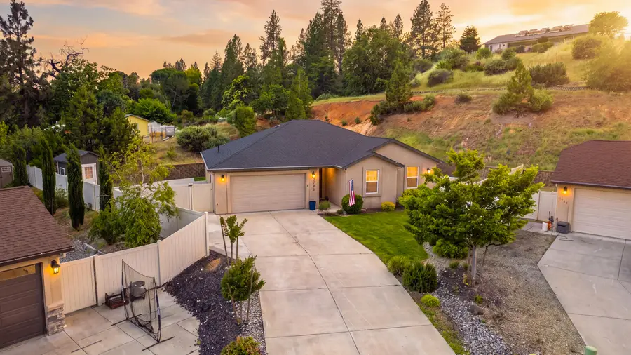 2796 Jorzack Way, Shasta Lake, CA 96019 - #2