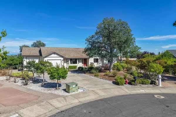 2804 Panorama Drive, Redding, CA 96003