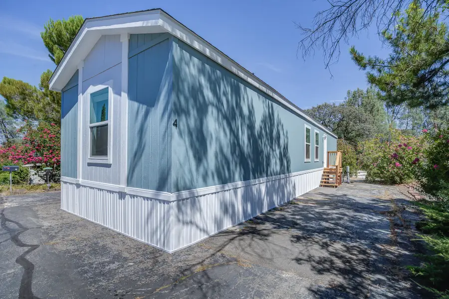 821 Saint Marks Street, Redding, CA 96003 - #3