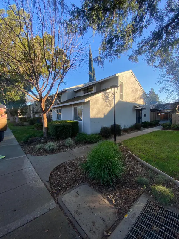 345 Eldridge Avenue, Vacaville, CA 95688