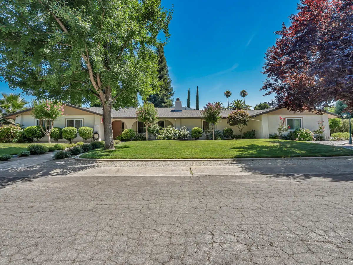 1875 Crestmont Drive, Redding, CA 96002 - #1
