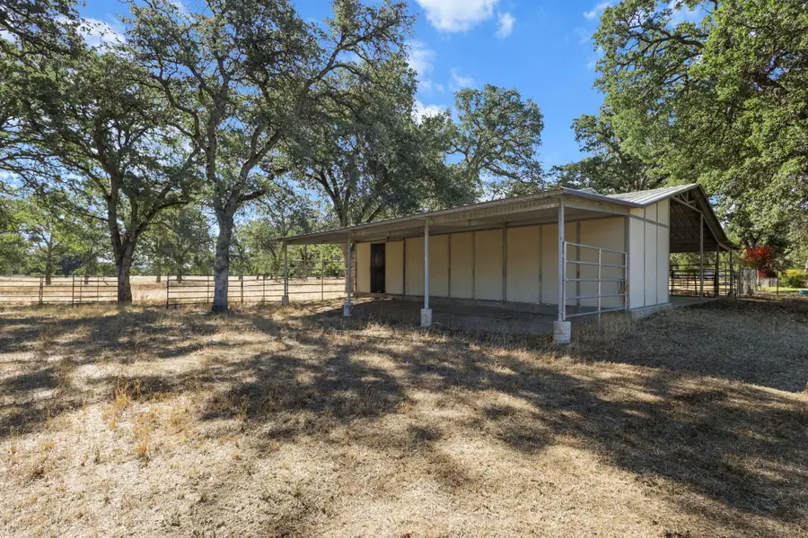 3339 Meadow Oak Drive, Cottonwood, CA 96022 - #2