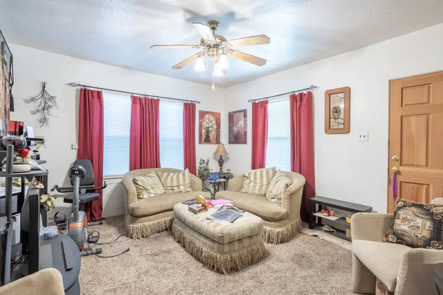 1818 11th Street, Redding, CA 96001 - #3