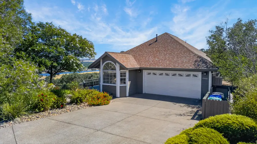 19401 Little Valley Drive, Cottonwood, CA 96022 - #2