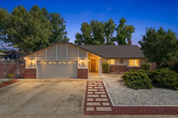 318 Woodhill Drive, Redding, CA 96003