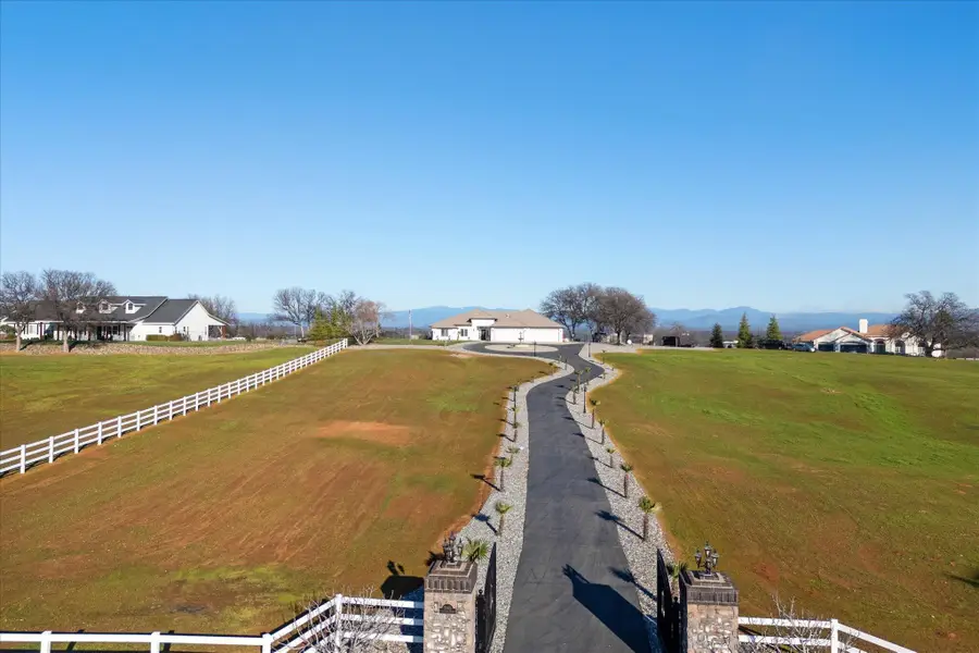 21810 Los Altos Drive, Palo Cedro, CA 96073 - Image #3