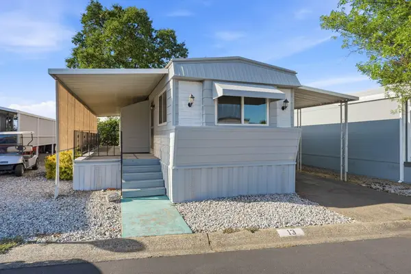 20350 Hole In One Drive, Redding, CA 96002