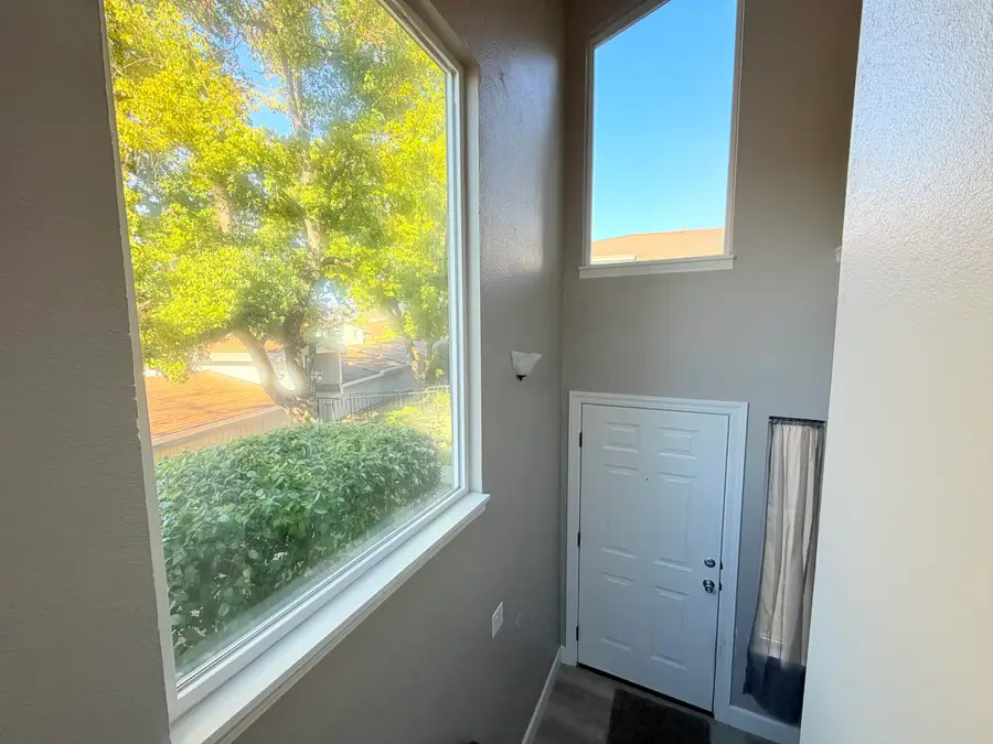 225 Ridgetop Drive #APT 214, Redding, CA 96003 - #2