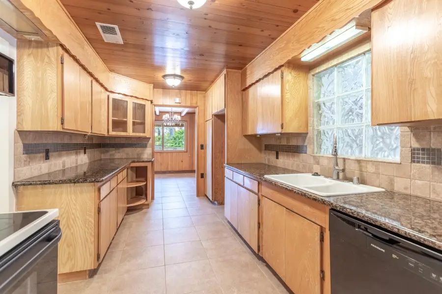 20124 Old Alturas Road, Redding, CA 96003 - #2