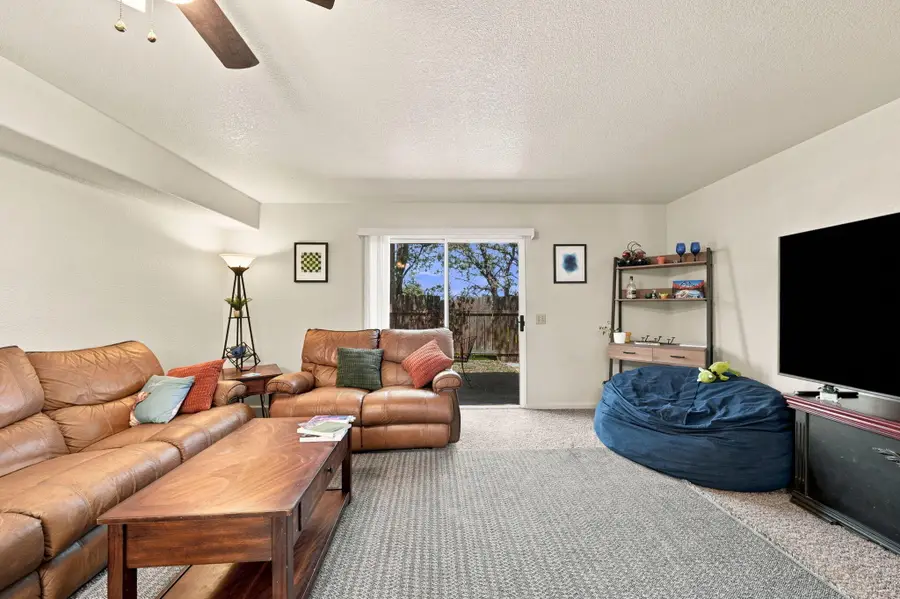 1088 Burton Drive, Redding, CA 96003 - #3