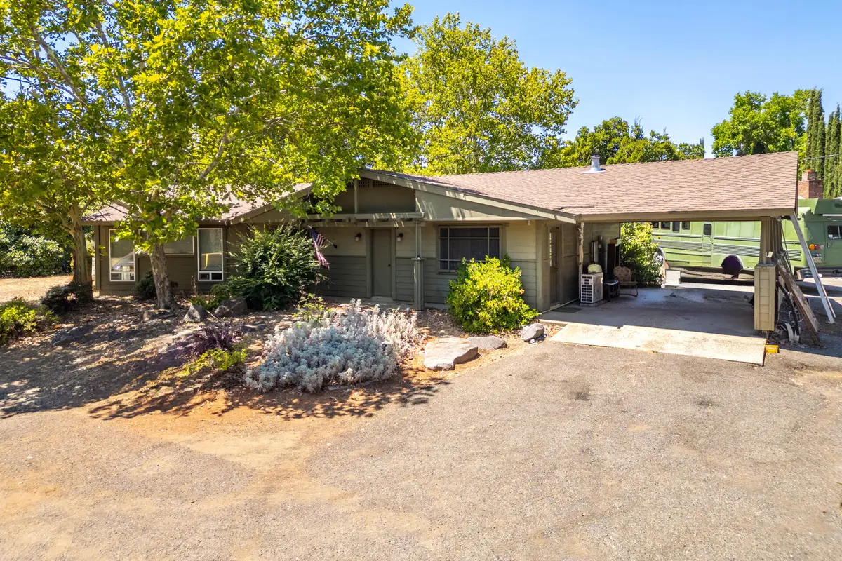 1664 Victor Avenue, Redding, CA 96002 - #1
