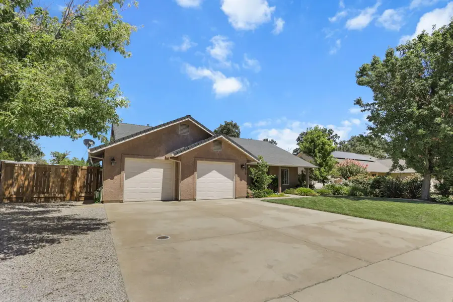 20620 Collin Court, Cottonwood, CA 96022 - #2