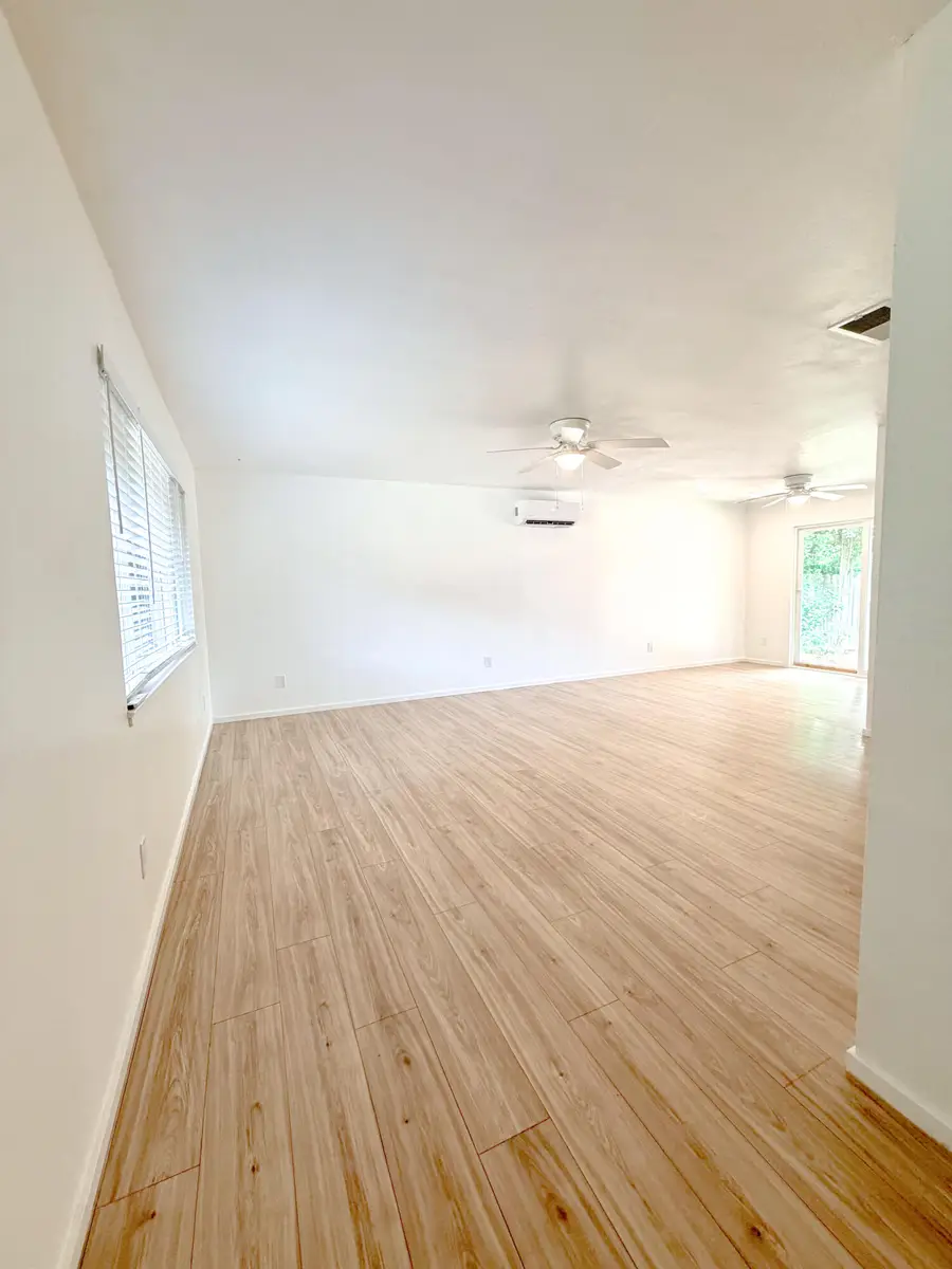 2860 NE Iris Street, Anderson, CA 96007 - #2