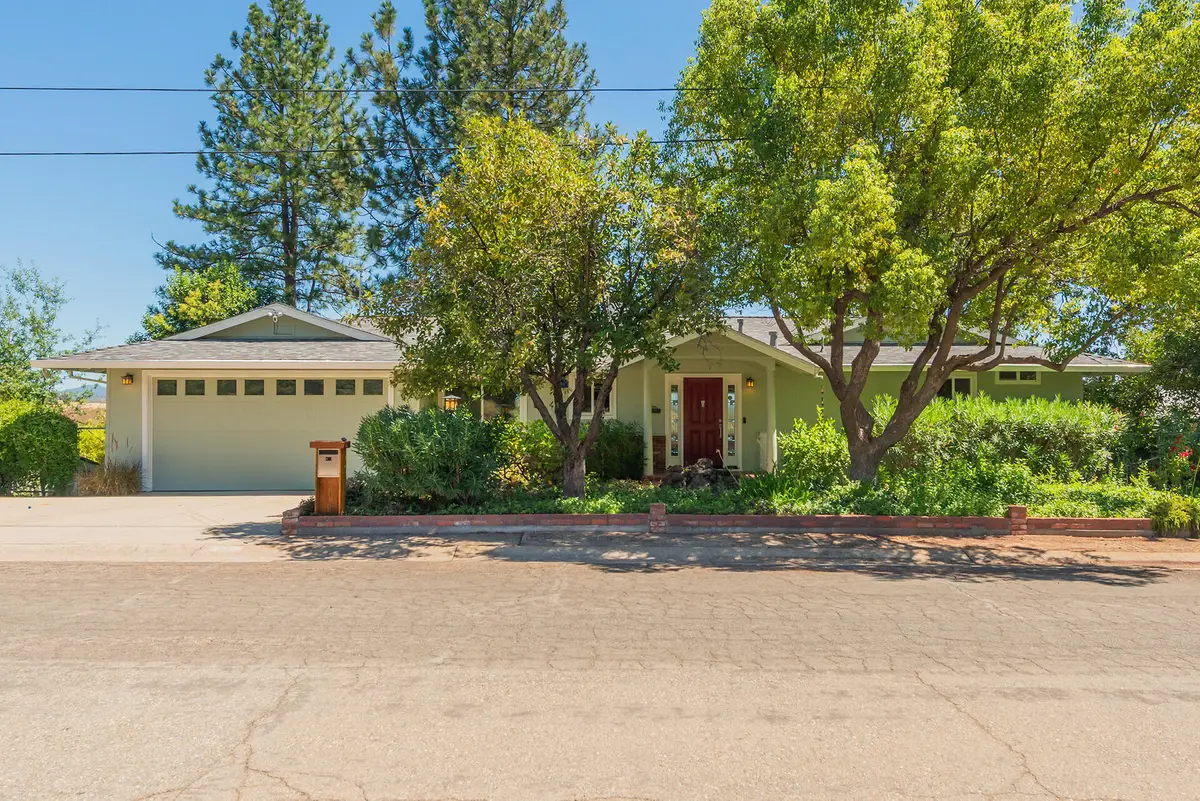 3600 Scenic Drive, Redding, CA 96001 - #1