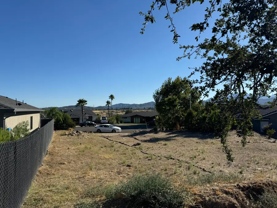 3466 Footbridge Court, Redding, CA 96003 - #2