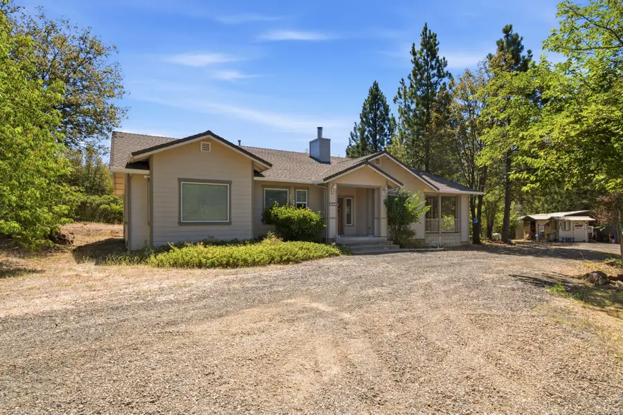 29529 Ca 299 E, Round Mountain, CA 96084 - #2