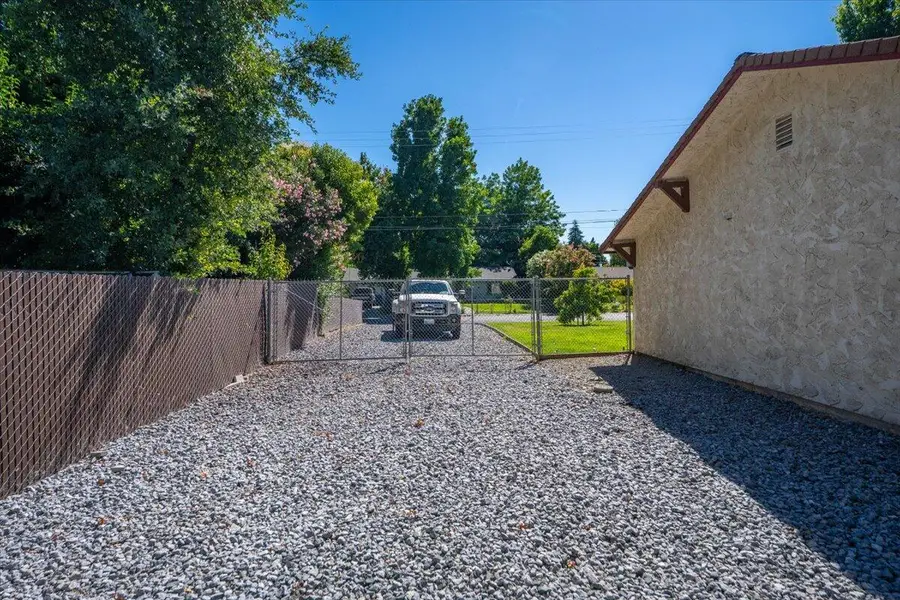 540 Brearcliffe Drive, Red Bluff, CA 96080 - #3