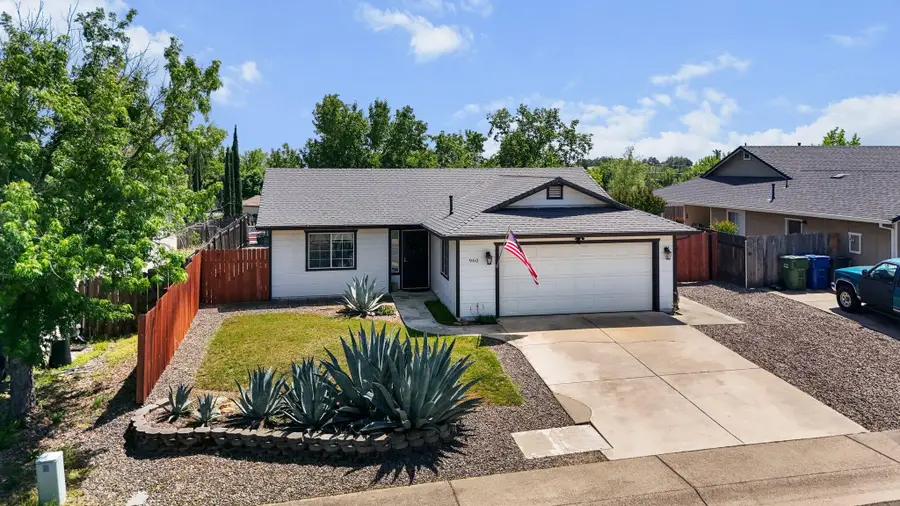 960 Montcrest Drive, Redding, CA 96003 - #2