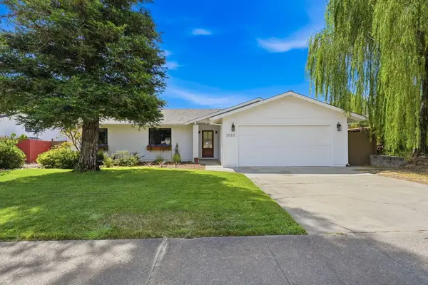 3533 Auburn Drive, Redding, CA 96001