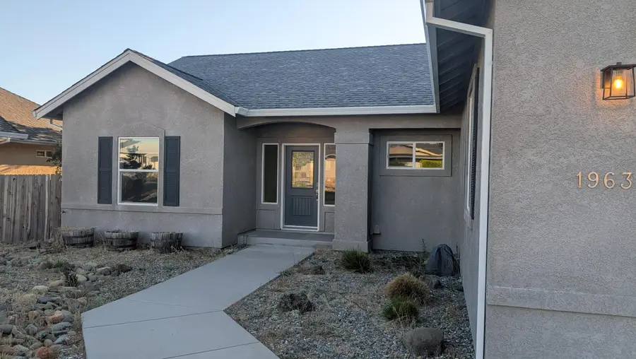19637 Valley Ford Drive, Cottonwood, CA 96022 - #2