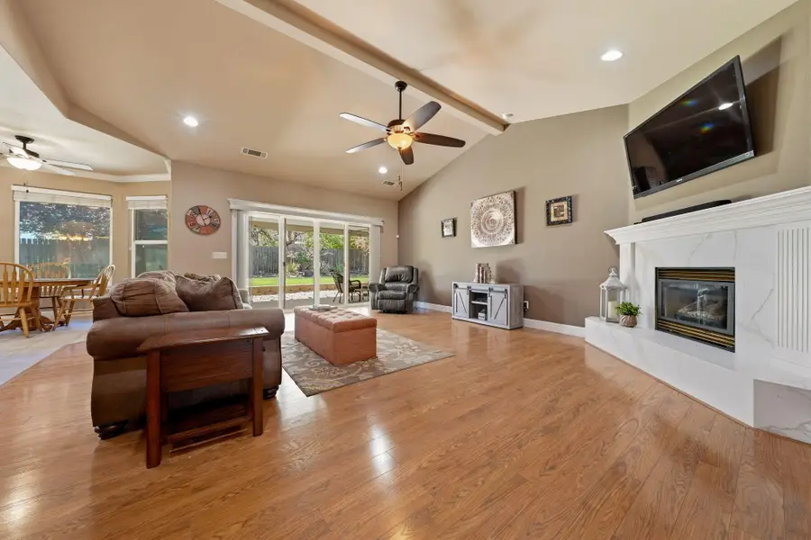 2440 Crescent Moon Court, Redding, CA 96001 - #2