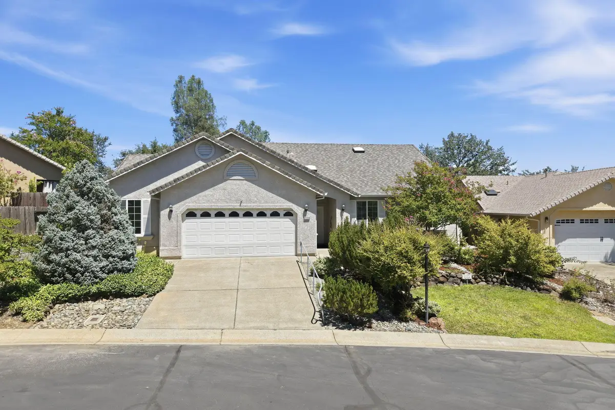1114 Snowcap Trail, Redding, CA 96003 - #1