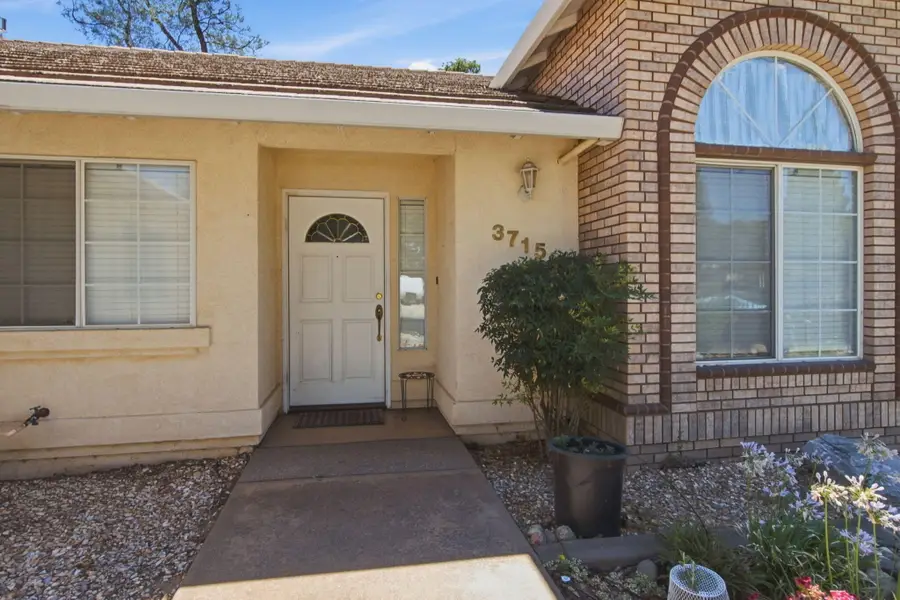 3715 Eagle Parkway, Redding, CA 96001 - #3