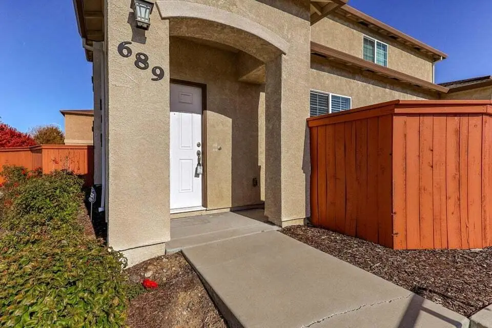 689 Mission De Oro Drive, Redding, CA 96003 - #1