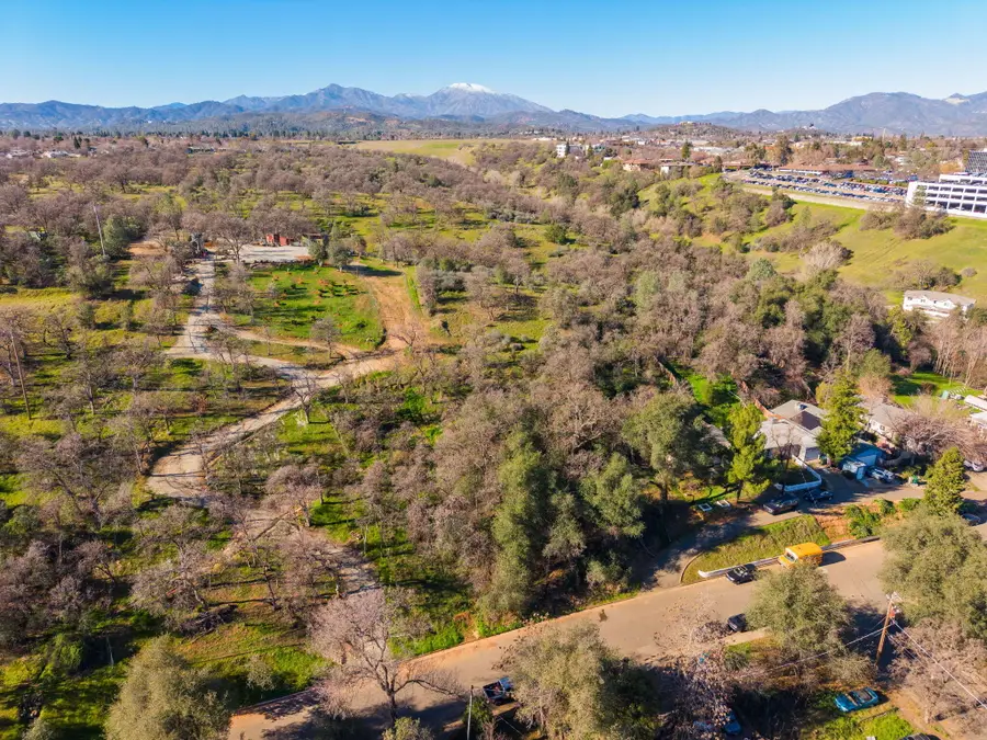 3024 West Street, Redding, CA 96001 - Image #3