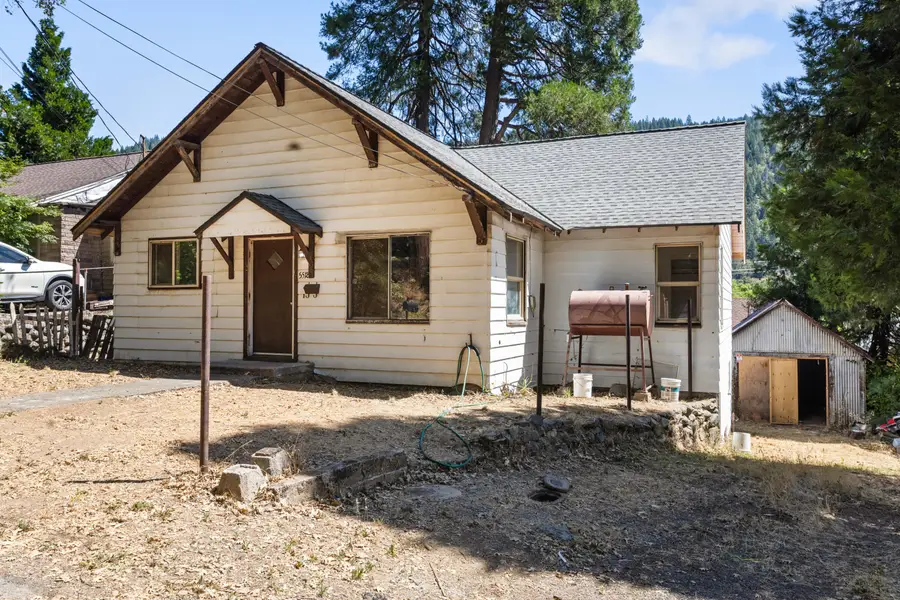 5518 Castle Avenue, Dunsmuir, CA 96025 - #2