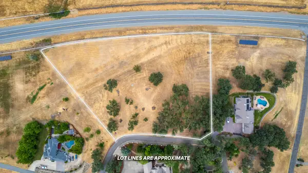 Somerset Drive, Bella Vista, CA 96008