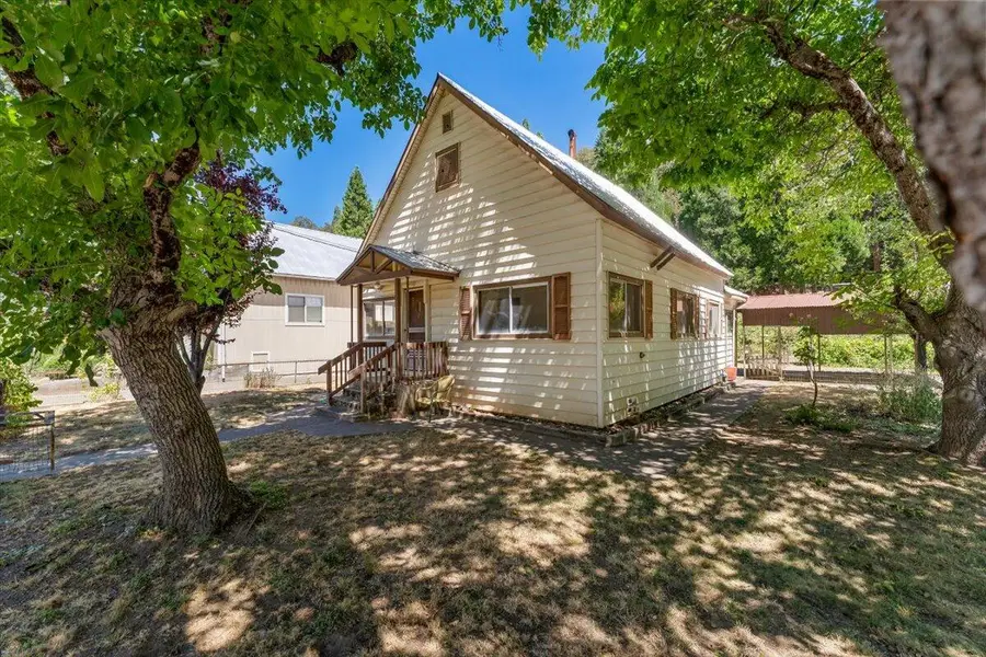 6040 Butterfly Avenue, Dunsmuir, CA 96025 - #3