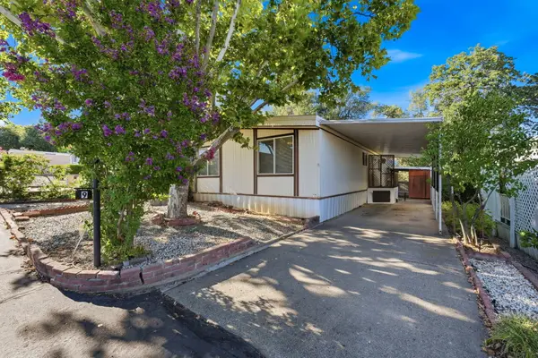 2093 Victor Avenue, Redding, CA 96002