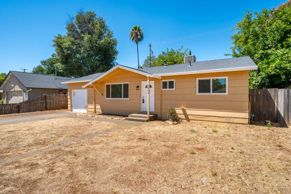 3870 Mercury Drive, Redding, CA 96002 - #1