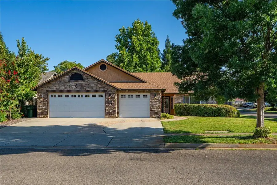 2094 Button Place, Redding, CA 96002 - #3