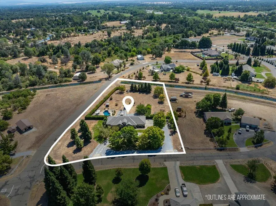 3125 Ark Way, Cottonwood, CA 96022 - #2