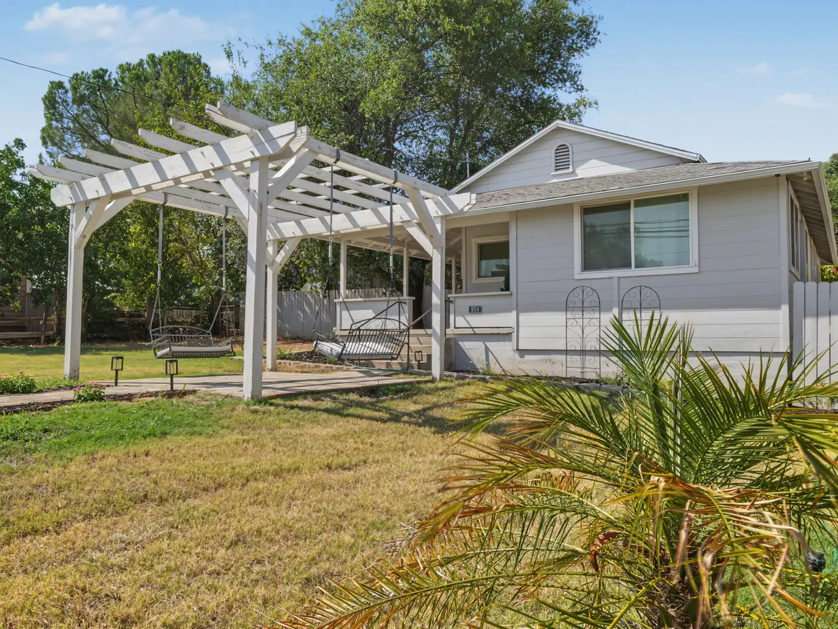 954 West Street, Redding, CA 96001 - #1