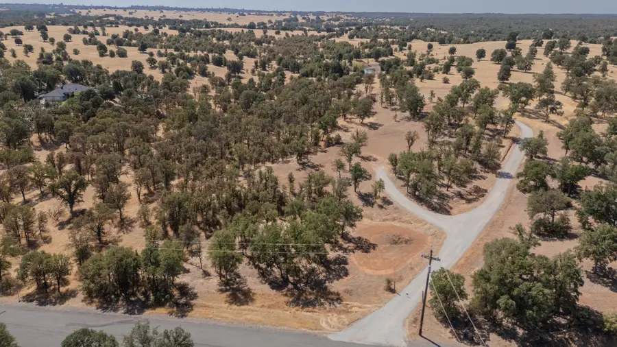 000 Country Hills Drive, Cottonwood, CA 96022 - #2