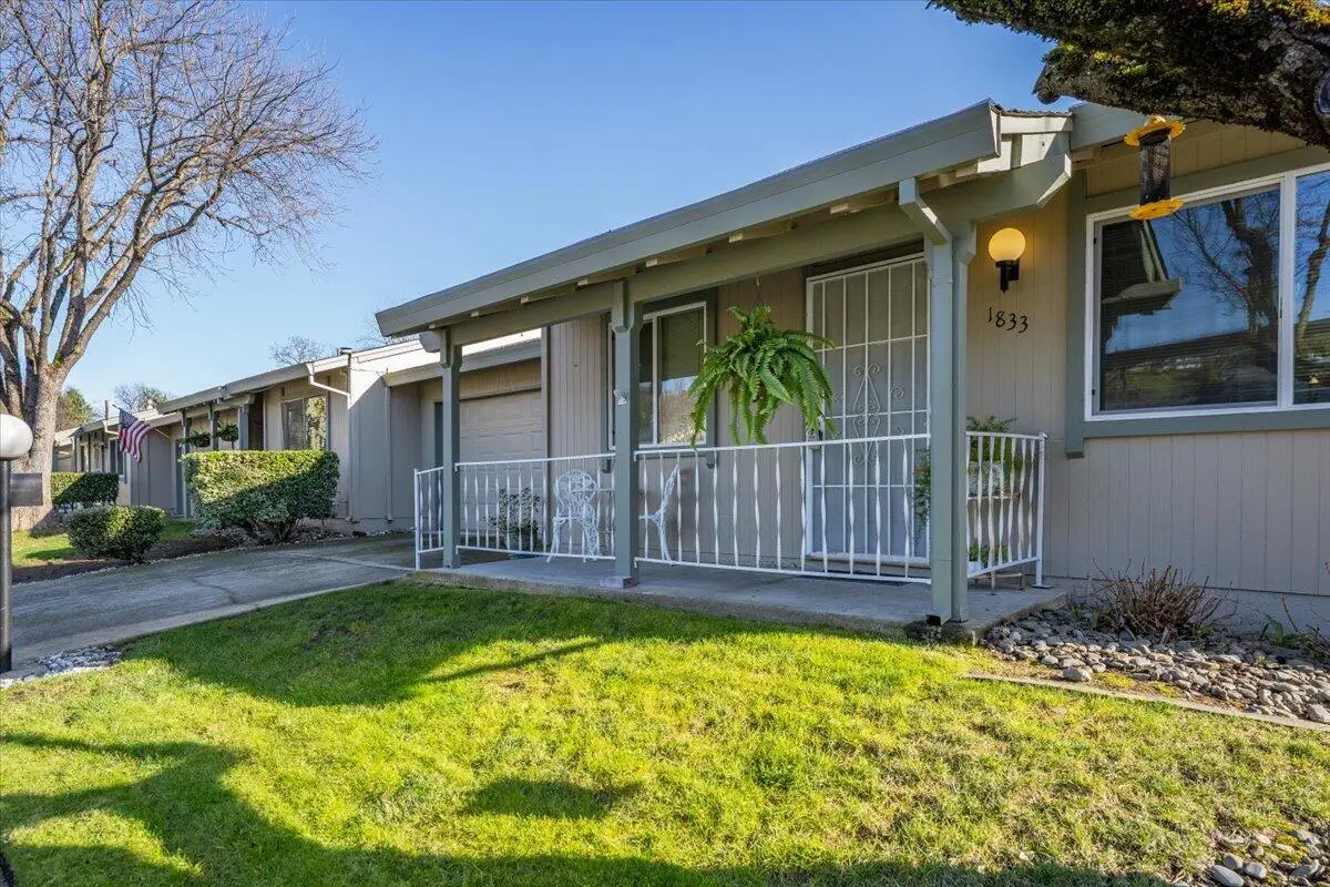 1833 Del Mar Avenue, Redding, CA 96003 - Image #1